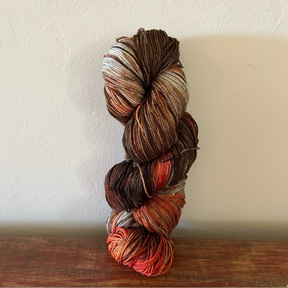 Hedgehog Fibers Potluck Yarn - Picture 1 of 2